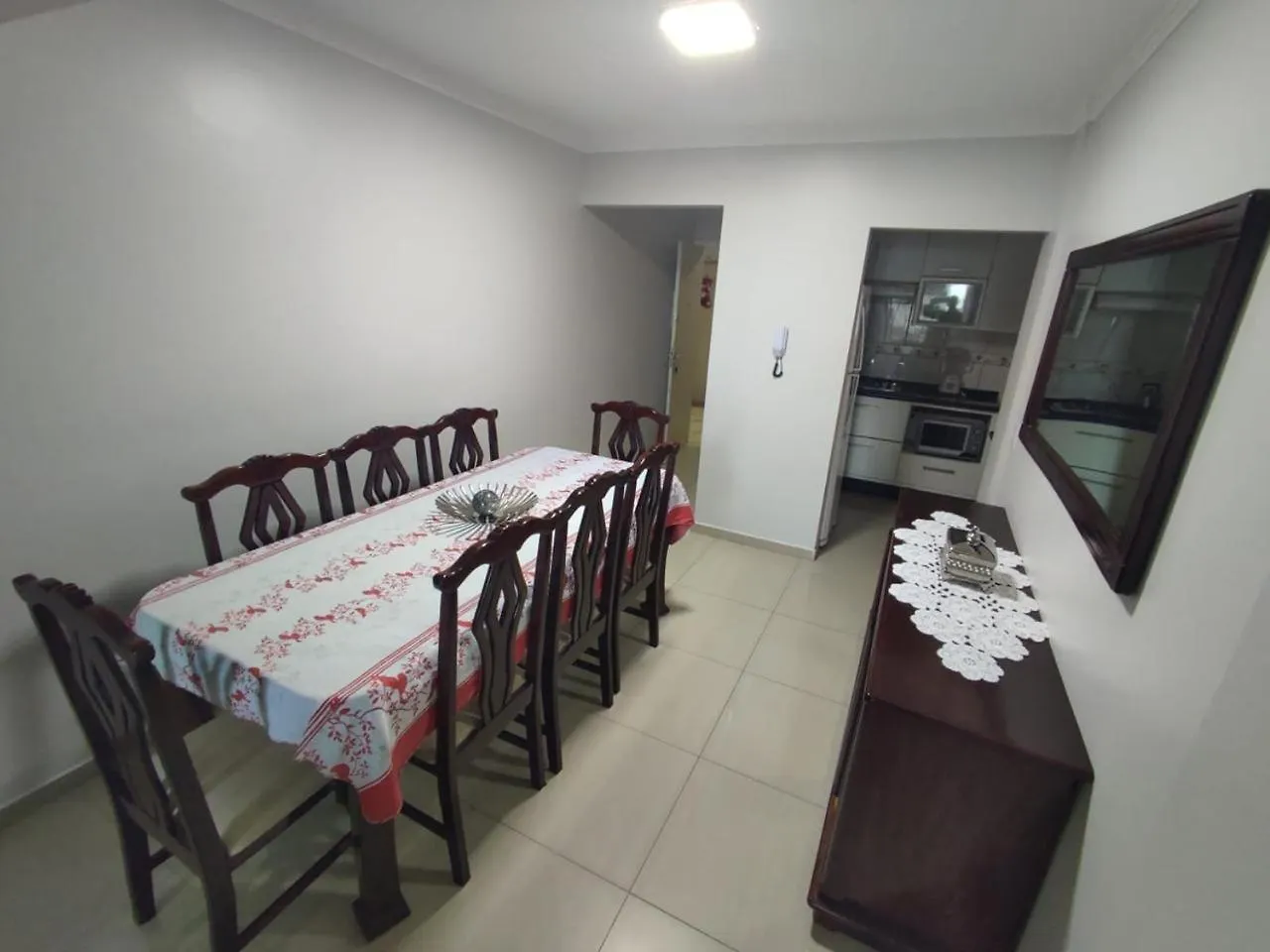 Suite Com Varanda E Ar-Condicionado Em Apartamento Compartilhado Itapema 0*,  Brasilien